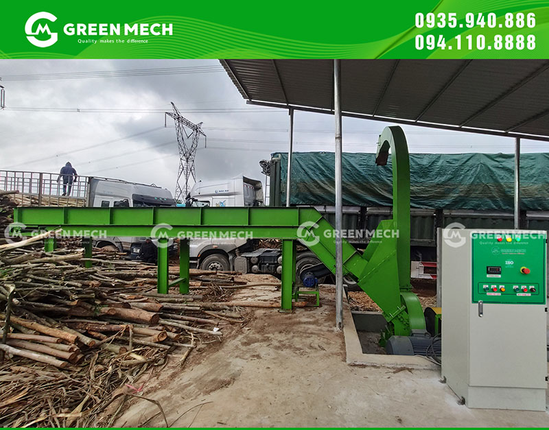 Lắp đặt băng tải và máy băm dăm gỗ 10 tấn tại Quảng Bình